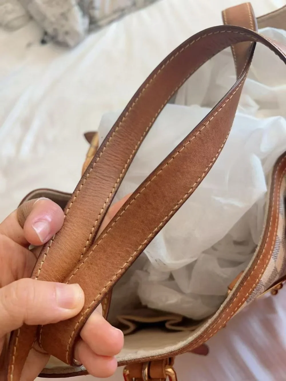 LOUIS VUITTON Damier Azur Hampstead MM Bag  Tote Bag with Tan Trim - Beige/White